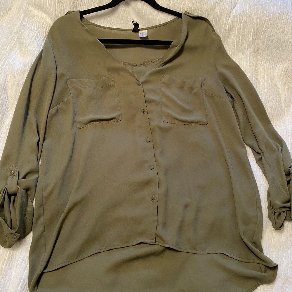 Green Professional Top